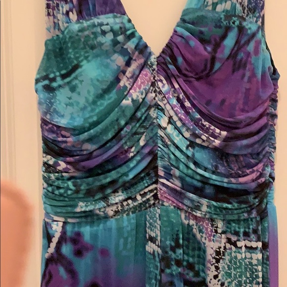 Cache Dress - Picture 4 of 7